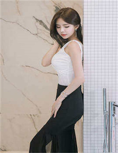 年轻的妻子